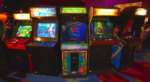 history of classic arcade games